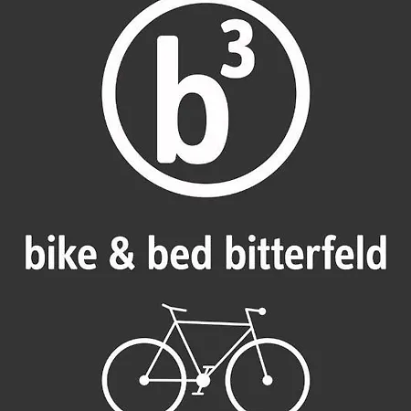 B3 - Bike & Bed Bitterfeld Apartment Exterior photo