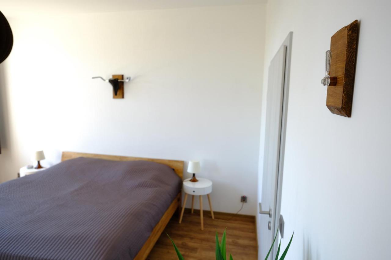 Apartment B3 - Bike & Bed *